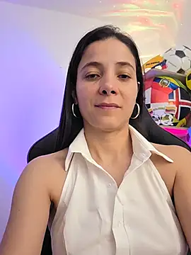 miaeyex online show from June 29, 12:05 pm