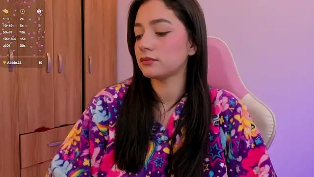 KittyFeet1 online show from August 5, 8:37 pm