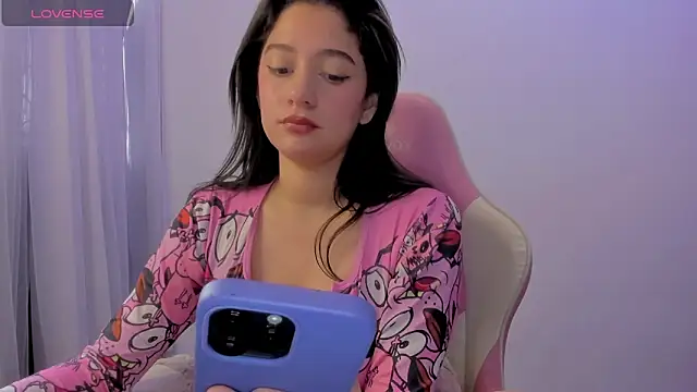 KittyFeet1 online show from April 18, 7:07 pm