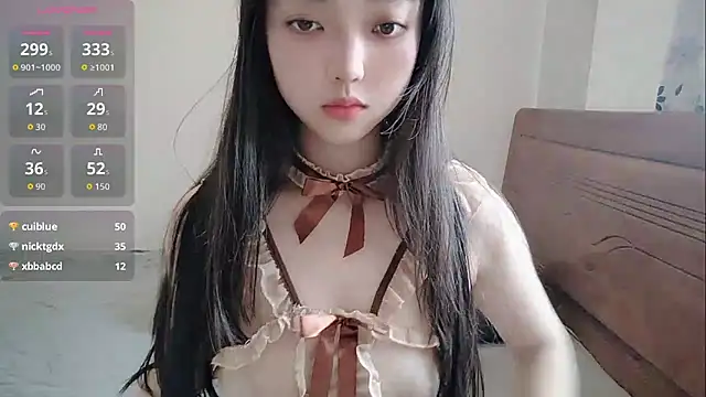 oblakitty  online show from May 16, 1:41 am
