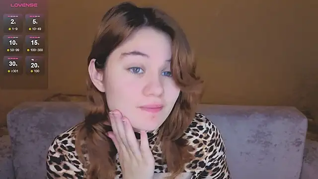 ElizabethRedWings online show from May 11, 3:19 am