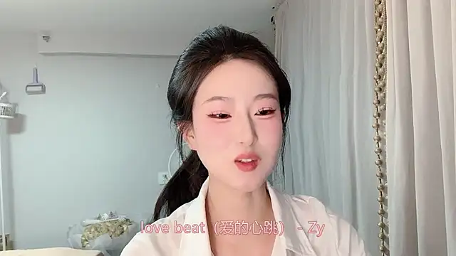 1X-yiyi online show from May 29, 12:25 pm