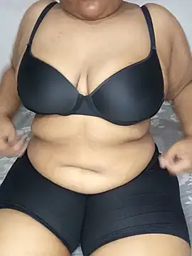 whitechubby07 online show from July 31, 4:08 pm
