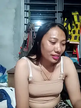 Leiley 98 online show from April 29, 1:36 pm