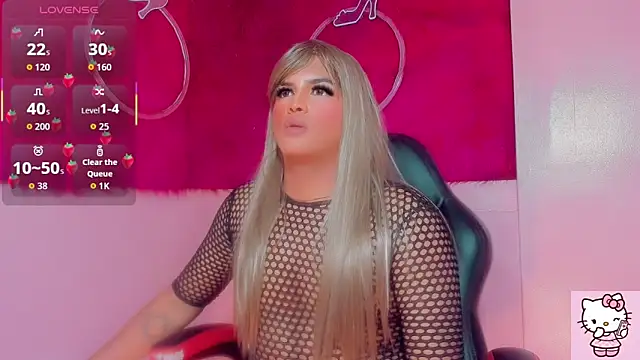 taylor  smith  online show from March 16, 12:42 pm