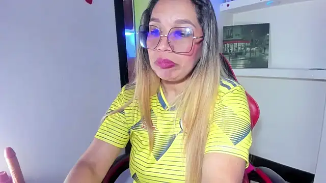 Melisa 14 online show from May 26, 3:22 pm