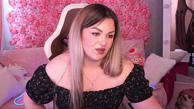 AlissyaGrayy online show from May 22, 12:36 pm