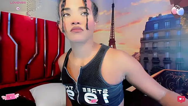 Paola Delfino online show from May 26, 12:15 pm
