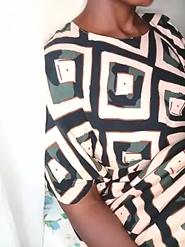 Boobie Bliss online show from July 28, 9:58 pm