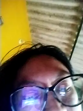 LatinSquirtBaby online show from May 22, 7:56 pm
