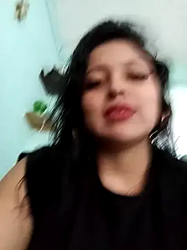 Sarah-917 online show from April 17, 5:26 pm