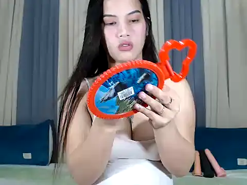 trexwildcum online show from June 4, 5:23 am