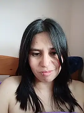 Cata black online show from July 19, 1:24 pm