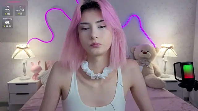 kittysocutie online show from July 22, 1:17 am