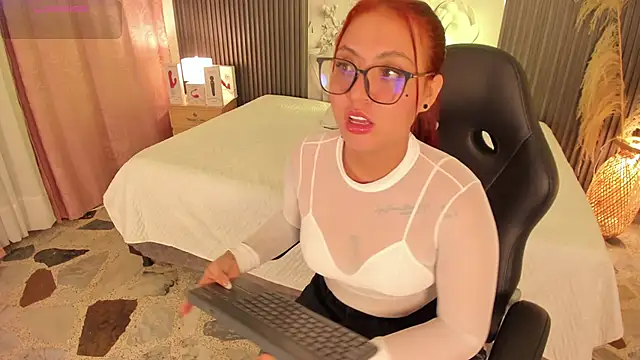 KetziaDoll  online show from June 18, 6:04 am
