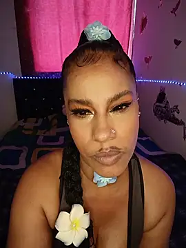 KAYLA 48  online show from May 17, 8:41 pm
