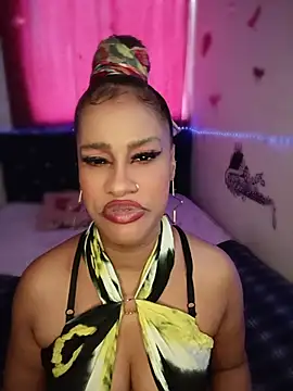 KAYLA 48  online show from June 26, 8:10 pm