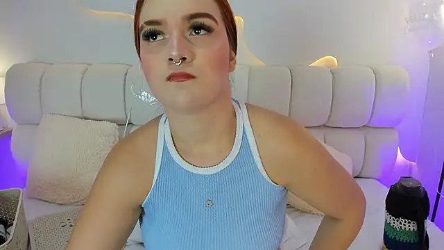 melanieklaus2 online show from May 8, 3:32 am