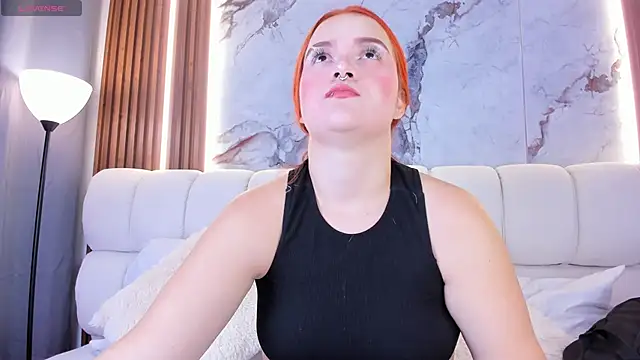 melanieklaus2 online show from May 22, 3:48 am