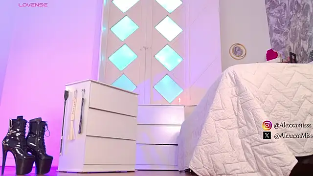 Miss alexxxa online show from July 29, 8:53 pm