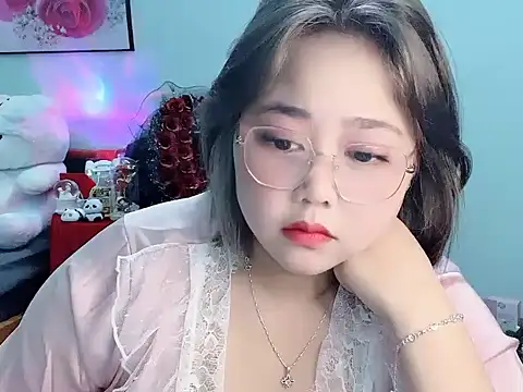 Nhanlu009 online show from May 23, 2:15 pm