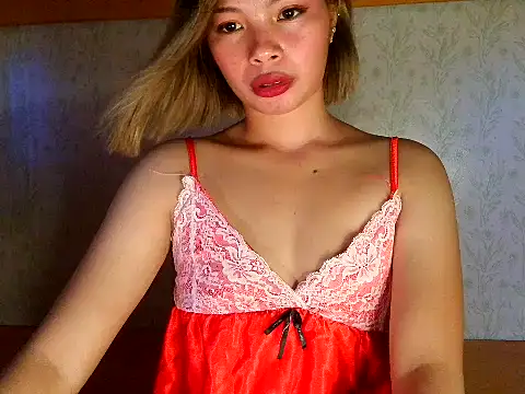 Urcutiepiebaby online show from May 6, 3:32 am