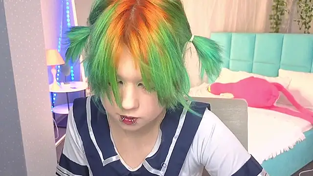 LittleKittenStar online show from May 22, 12:14 pm