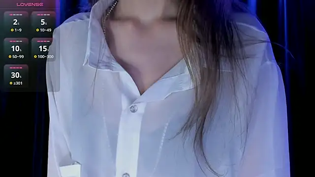 Emily Nelsonn online show from July 20, 5:03 pm