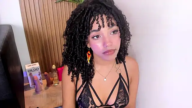 JazmyXXX online show from June 12, 8:17 pm