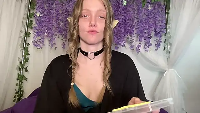 ElfGirlAna online show from July 16, 3:27 pm