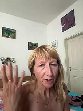 MatureKim online show from July 17, 3:38 pm