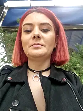 EvaThorn online show from May 19, 8:43 am