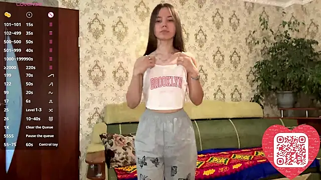 ElmiraDabato online show from July 28, 4:21 am