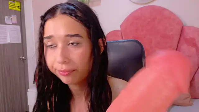 StarrMoon   online show from July 1, 3:06 am