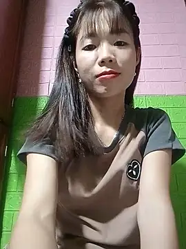 AmyLinee01 online show from May 18, 11:16 am