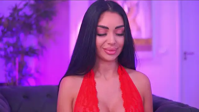 LatinaMorene online show from July 24, 6:28 pm