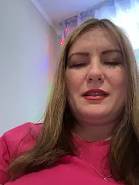 Susan Wright online show from May 14, 1:50 pm
