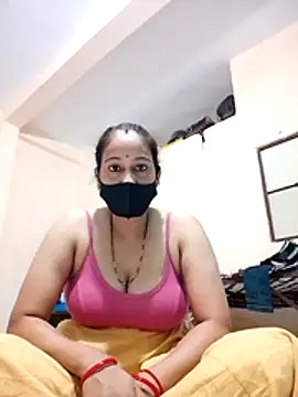 Sexi roovi online show from June 21, 6:45 pm