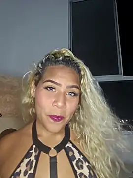 Nayaraluz online show from March 24, 2:28 am