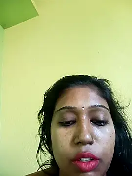 bannerjeesneha20 online show from May 5, 2:25 am
