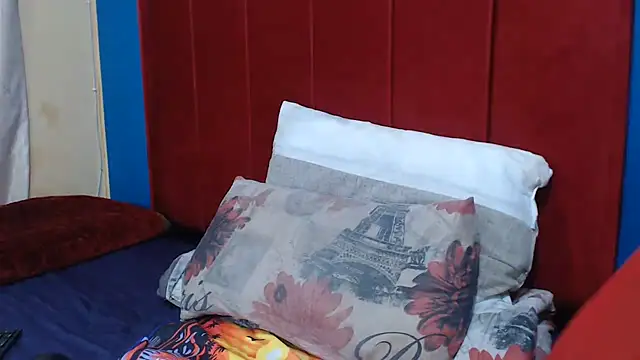 DarkBeautyX online show from July 20, 5:03 pm