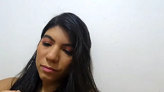 LeaRyan online show from March 25, 10:23 pm