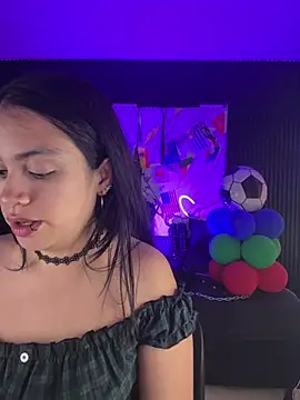 Darkrisnah online show from July 14, 9:08 pm