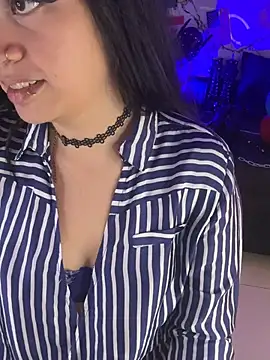 Darkrisnah online show from July 18, 9:17 pm