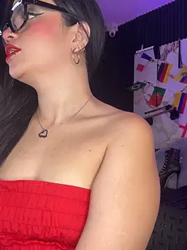 Darkrisnah online show from June 11, 8:27 pm