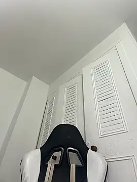 Valerie-S online show from July 28, 3:21 pm