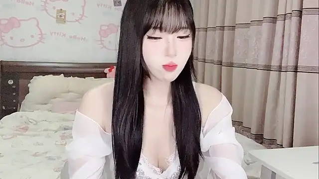 YINUO-QJ online show from April 22, 3:42 pm