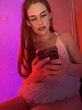 miss ellixr online show from July 25, 7:32 pm