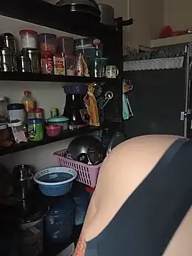 HeartlessGirl online show from May 31, 3:34 am