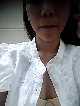 Miyumi1137 online show from March 28, 12:59 pm